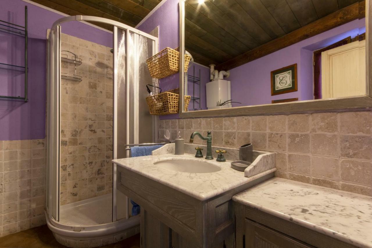 Borgo Buio Town House Villa Montepulciano Luaran gambar