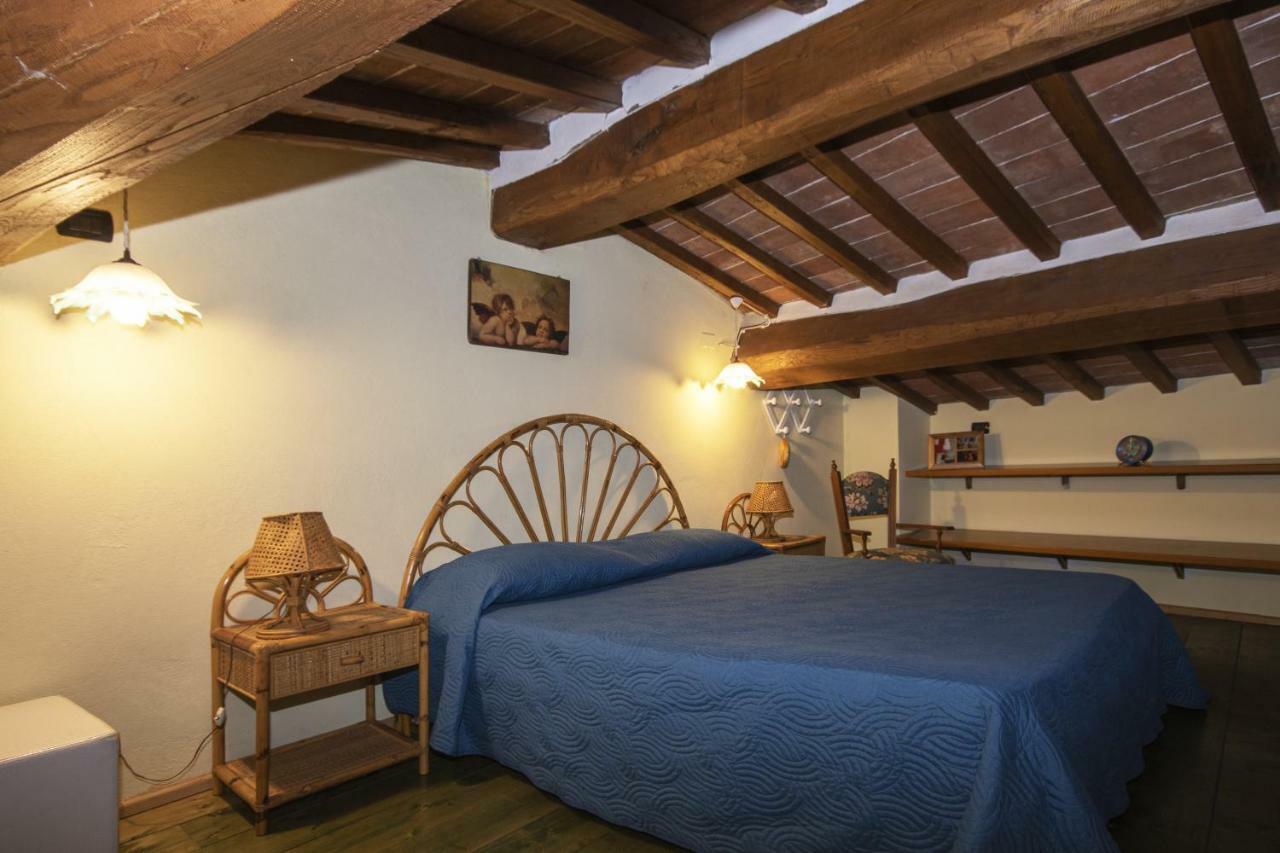 Borgo Buio Town House Villa Montepulciano Luaran gambar